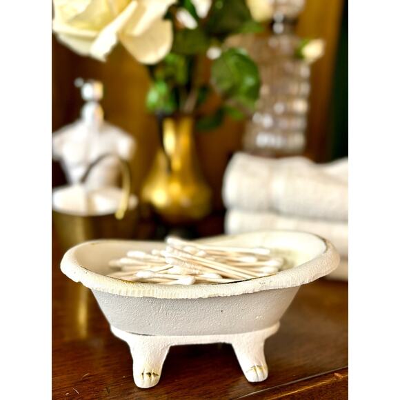 Bathtub White Trinket Dish Metal with Feet Hand Painted Bathroom Decor - Picture 1 of 9